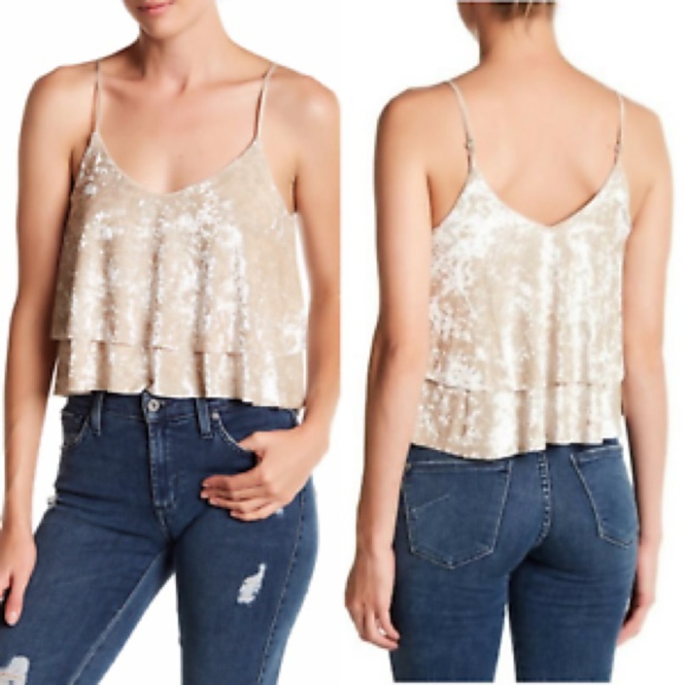 MADISON & BERKELEY Ruffle Velvet Top Skinny Straps‎